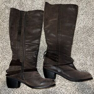 Torrid Women's Western 8.5‎ Knee High Boots,  Faux Suede Brown Chunk Heel